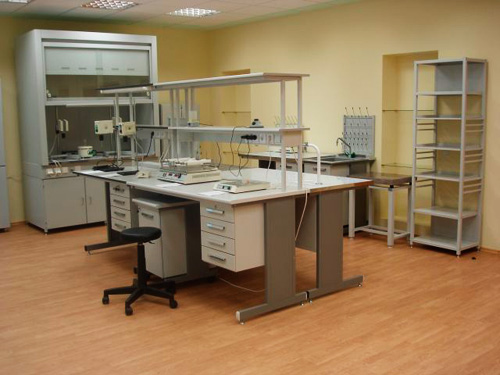 Металлическая мебель для лаборатории